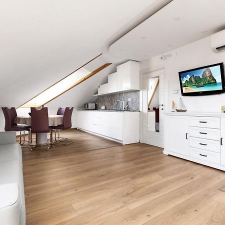 Luxury Dante Apartment With Terrace Split Exteriér fotografie