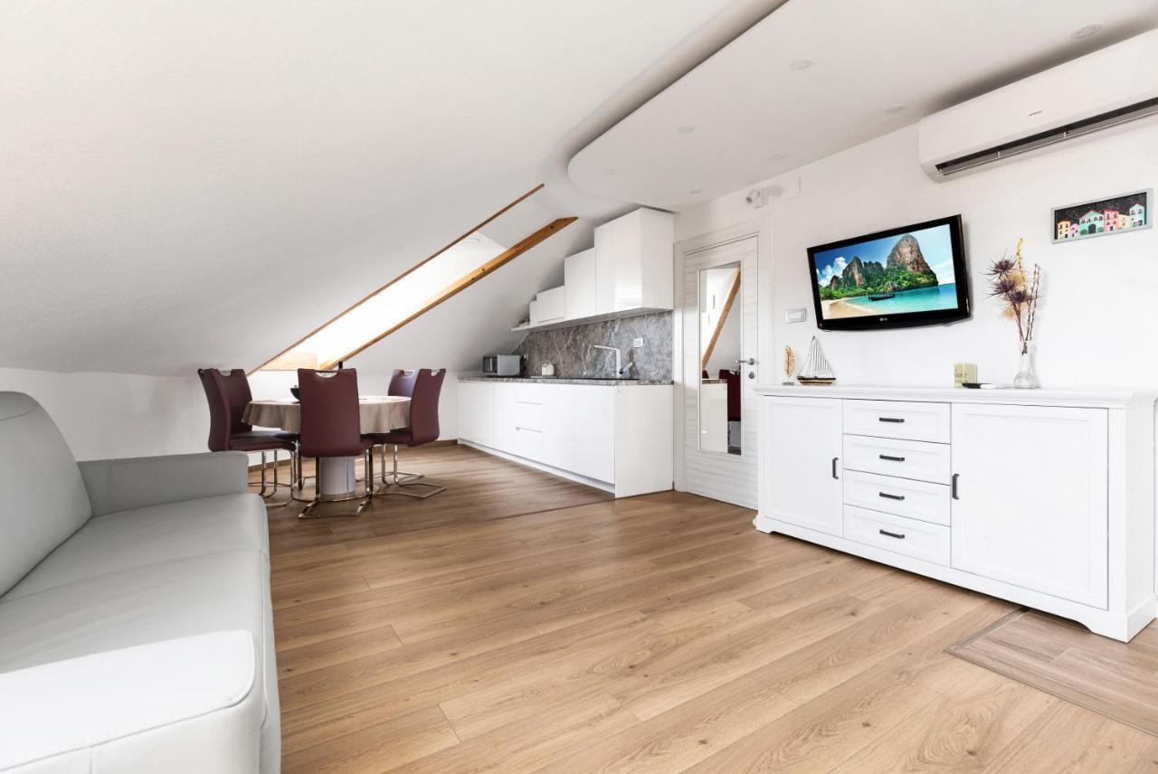 Luxury Dante Apartment With Terrace Split Exteriér fotografie